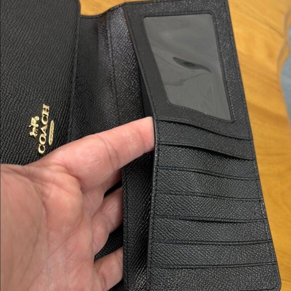 COACH BLACK CROSS GRAIN TRIFOLD SNAP WALLET - Picture 10 of 13